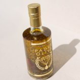 Premium extra viergeolijfolie, exclusieve olijfolie met rode peper smaak